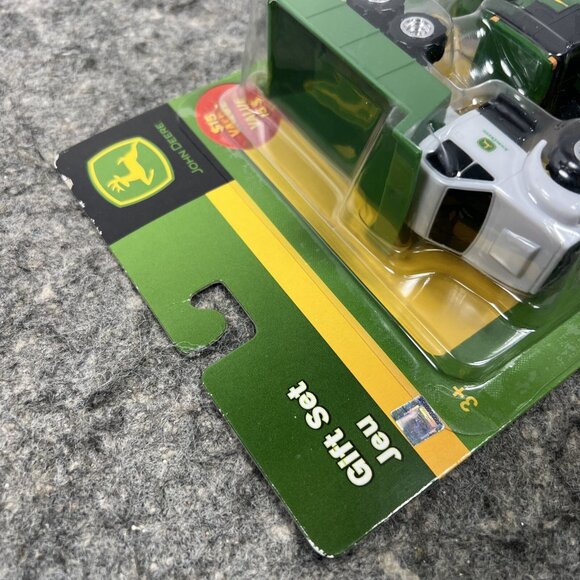NEW John Deere 4 Vehicle Gift Set Dump Truck Tractor Loader /2010 - Picture 10 of 11
